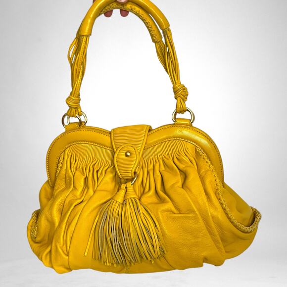 Isabella Fiore pleated leather purse yellow shoulder bag with tassel rare style - Picture 5 of 8